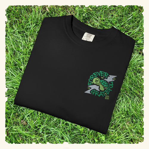 Forever Grateful Evergreen - Classic T-shirt - Black