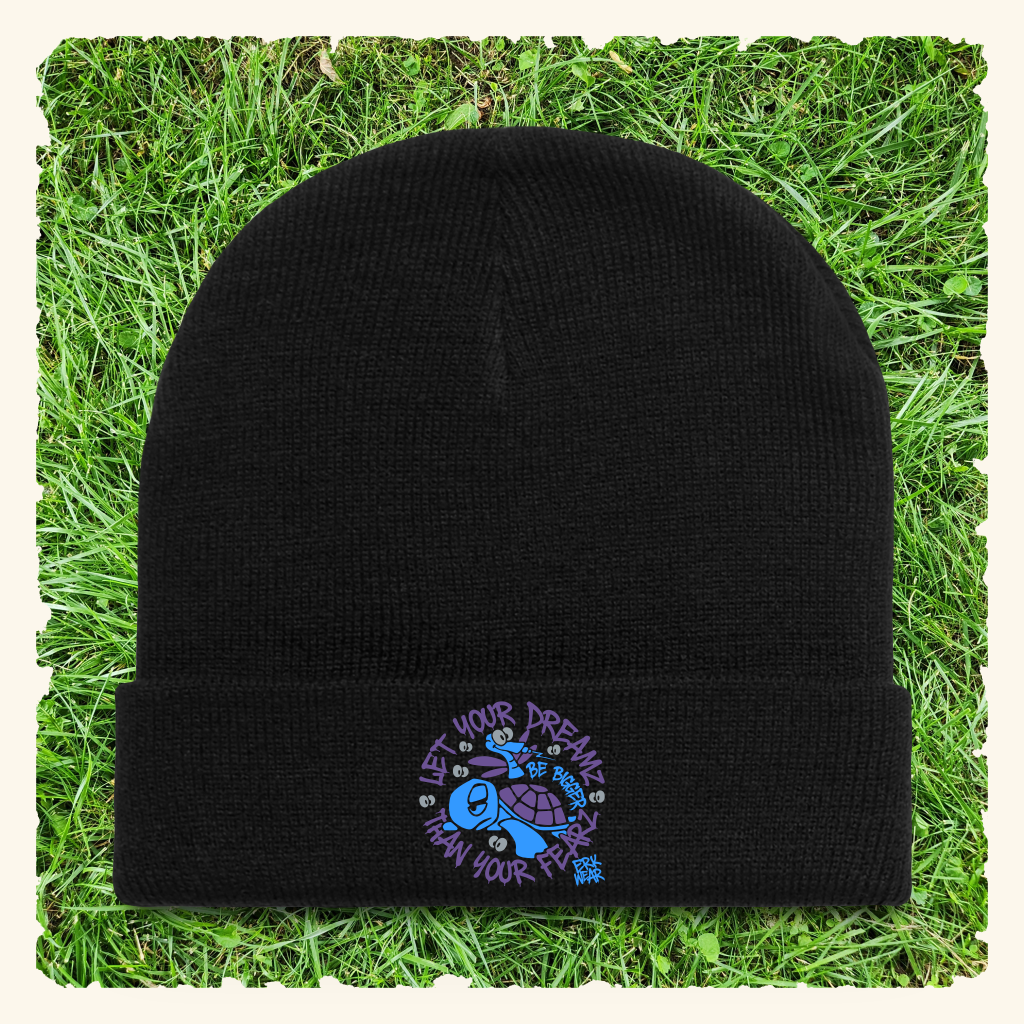 Let Your Dreamz Be Bigger Than Your Fearz Blurpleberry - Beanie - Black