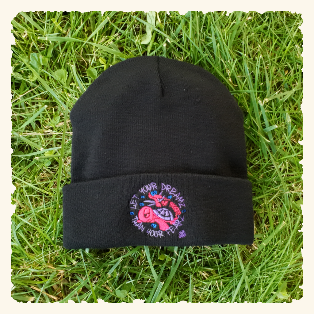 Let Your Dreamz Be Bigger Than Your Fearz Wildberry - Beanie - Black