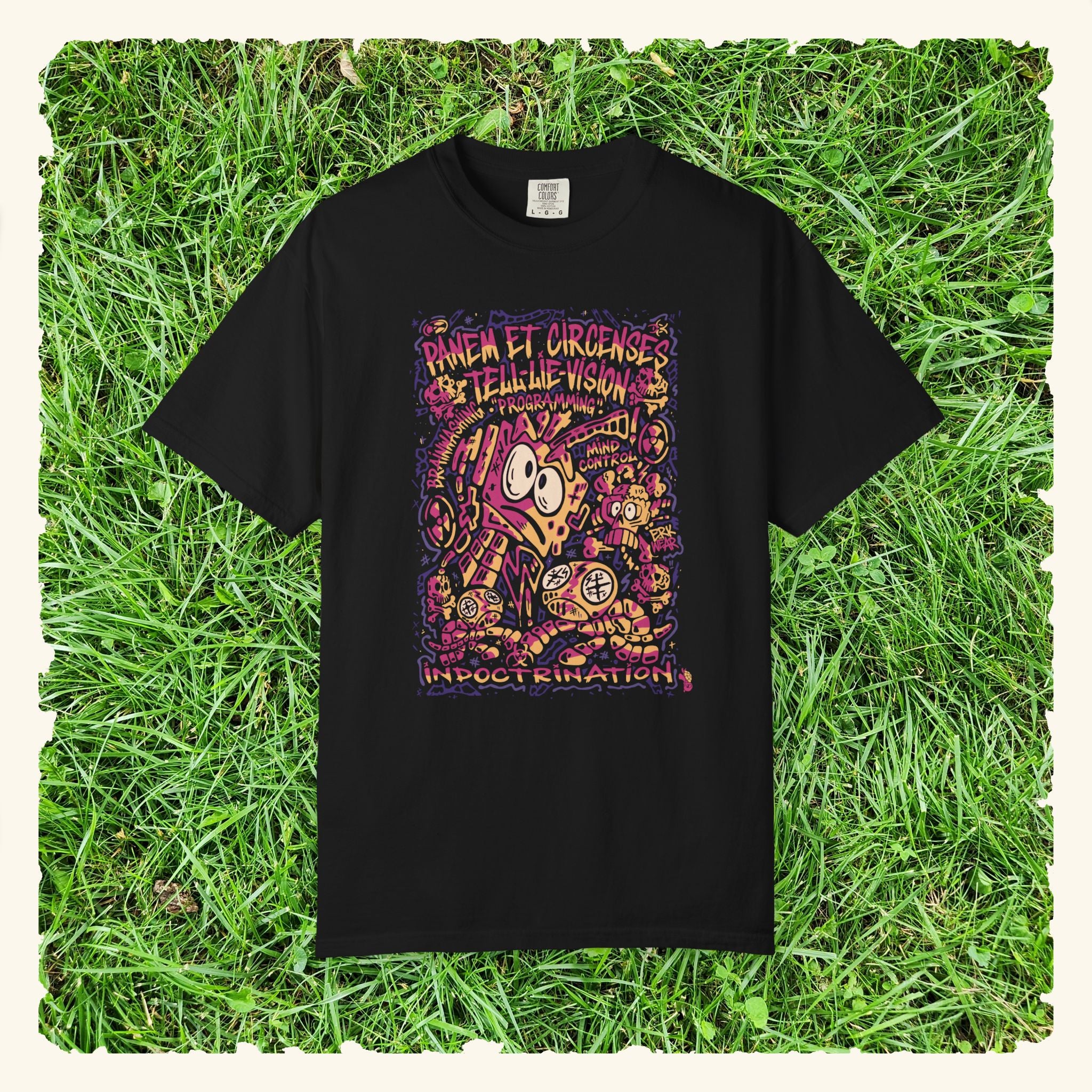 Bread & Circus Crimson - Graphic T-Shirt - Black